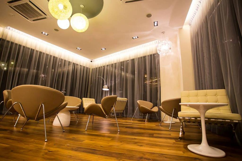 Mood Hotel Johor Bahru Ngoại thất bức ảnh